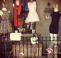 Frou Frou Designs - Perths Hotel