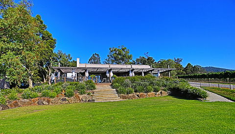 GREENSTONE VINEYARDS - Perths Hotel 1