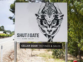 Shut The Gate Winery And Cellar Door - Perths Hotel 0