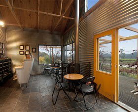 Zig Zag Rd Winery - Perths Hotel 1