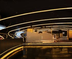 Bond Melbourne - Perths Hotel 0