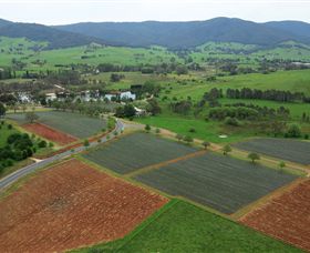 Schmidts Strawberry Winery - Perths Hotel 1