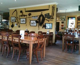 Vittoria NSW Perths Hotel