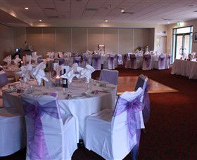 Phillip Island RSL - Perths Hotel 6