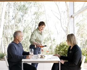 Yarrh Wines - Perths Hotel 2