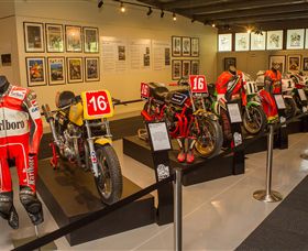 Phillip Island Grand Prix Circuit Visitor Centre - Perths Hotel 4