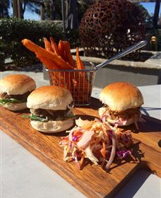 Hollydene Estate Wines And Vines Restaurant - Perths Hotel 4