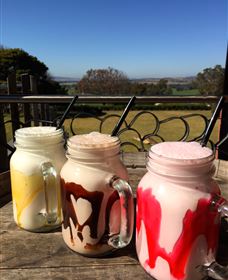Hollydene Estate Wines And Vines Restaurant - Perths Hotel 6