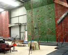 Canberra Indoor Rock Climbing - Perths Hotel 1