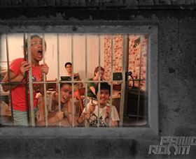 PaniQ Room Escape - Perths Hotel 3