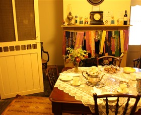 Roughley House And The Pines - Perths Hotel 0