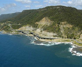 Sea Cliff Bridge - Perths Hotel 3