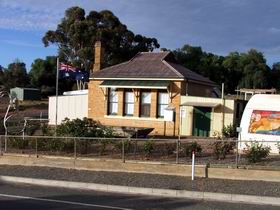 Swan Reach SA Perths Hotel