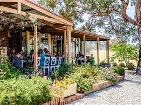 WayWood Wines Cellar Door - Perths Hotel 0