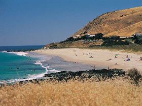 Carrickalinga Beach - Perths Hotel 0