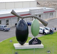 The Big Olive - Perths Hotel