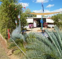 Mount Surprise Gems - Perths Hotel