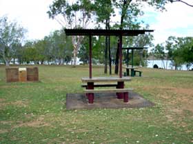 Theresa Creek Dam - Perths Hotel 1