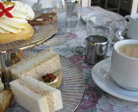 Afternoon Tea At Burnett House - Perths Hotel 2