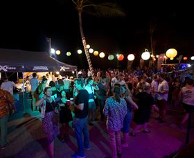Live Entertainment At Magnetic Island - Perths Hotel 0