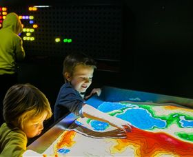 Twisted - Science At Play - Perths Hotel 0