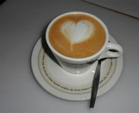Breretons Bakery And Coffee Lounge - Perths Hotel 2