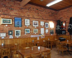 Breretons Bakery And Coffee Lounge - Perths Hotel 1