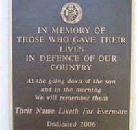 Koumala War Memorial - Perths Hotel