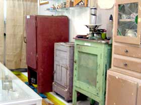 Sarina District Historical Centre - Perths Hotel 0