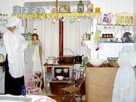 Sarina District Historical Centre - Perths Hotel 1