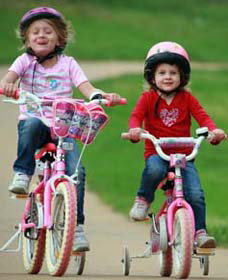 Tracker Riley Cycleway - Perths Hotel 1