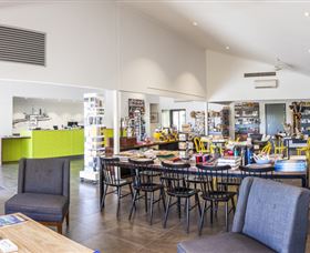 Port Hedland Visitor Centre - Perths Hotel 0