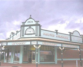 Up-To-Date Store Cultural And Learning Precinct - Perths Hotel 3