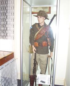 Coolamon RSL Memorial Museum - Perths Hotel 1