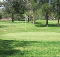 Wiradjuri Golf Centre - Perths Hotel
