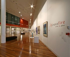 Wagga Wagga Art Gallery - Perths Hotel 1
