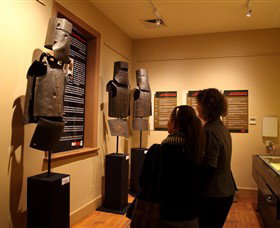 Ned Kelly Vault - Perths Hotel 0