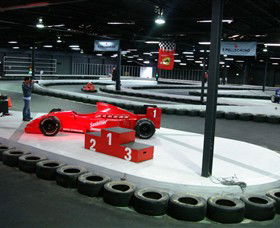 Auscarts Racing - Perths Hotel 2