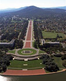 ANZAC Parade - Perths Hotel 0