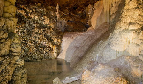 Kooringa Cave - Perths Hotel 1