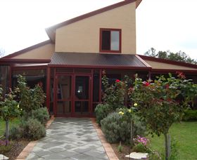 Nightingale Wines - Perths Hotel 0