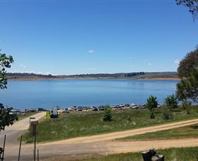 Lake Eucumbene - Perths Hotel 2