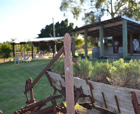 Ugly Duckling Wines - Perths Hotel 3