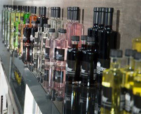 Hunter Distillery - Perths Hotel 0