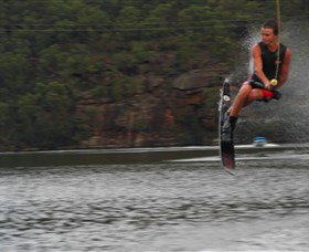Sydney Ski School - Perths Hotel 1