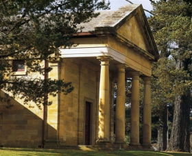 Berrima Courthouse - Perths Hotel 1