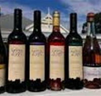 Camyr Allyn Winery - Perths Hotel