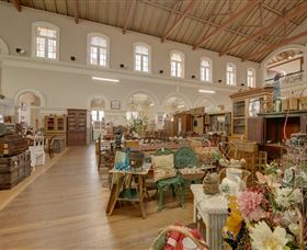 Ipswich Antique Centre - Perths Hotel 3