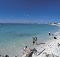 Port Beach - Perths Hotel