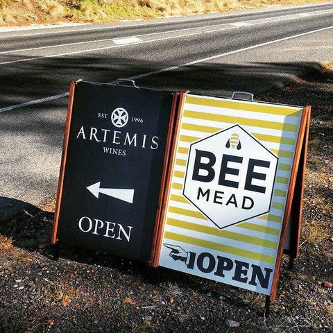 Artemis Wines - Perths Hotel 4